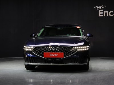 2022 Genesis G90 (RS4) photo 2