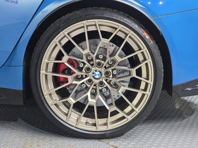 2025 BMW M3 photo 8