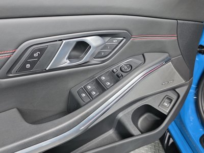 2025 BMW M3 缩略图 19