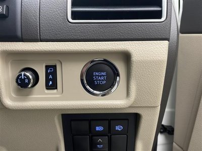 TOYOTA LAND CRUISER PRADO - 6