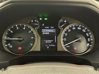 TOYOTA LAND CRUISER PRADO - 10