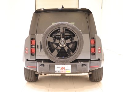 LAND ROVER DEFENDER - 3