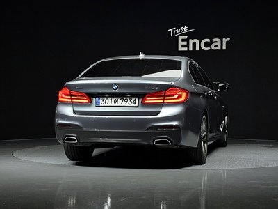 صورة 4 لـ 2018 BMW 5 SERIES
