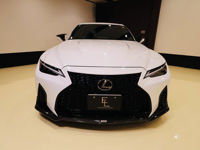 LEXUS IS - 10