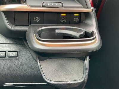 2025 Toyota CROWN SPORT thumbnail 36