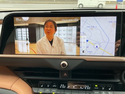 2025 Toyota CROWN SPORT photo 3