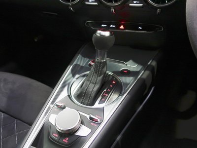 صورة مصغرة 36 لـ 2017 AUDI TT RS COUPE