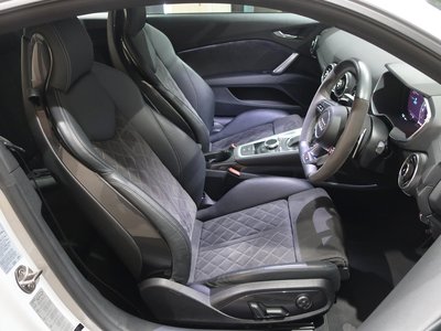 صورة مصغرة 25 لـ 2017 AUDI TT RS COUPE