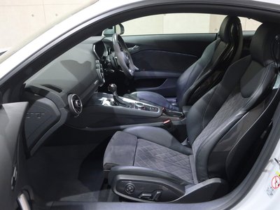 صورة مصغرة 43 لـ 2017 AUDI TT RS COUPE