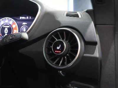 صورة مصغرة 34 لـ 2017 AUDI TT RS COUPE