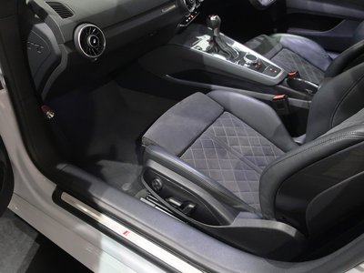 صورة مصغرة 41 لـ 2017 AUDI TT RS COUPE