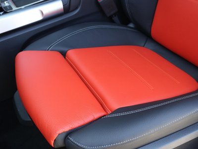 2024 Mercedes-BENZ GLB 缩略图 32