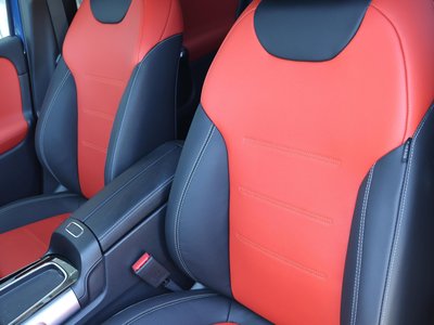 2024 Mercedes-BENZ GLB 缩略图 31