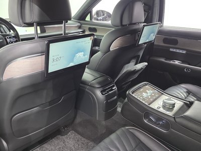 2022 Genesis G90 (RS4) — миниатюра 18
