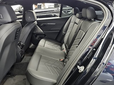 2024 BMW 5 SERIES 缩略图 16