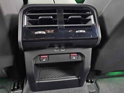 2024 BMW 5 SERIES 缩略图 24