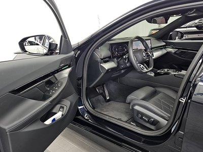 2024 BMW 5 SERIES 缩略图 13