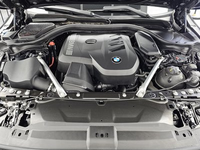 صورة 7 لـ 2024 BMW 5 SERIES