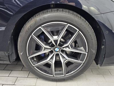 صورة 8 لـ 2024 BMW 5 SERIES