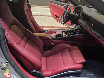 2024 Porsche 911 — миниатюра 18