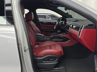 صورة مصغرة 16 لـ 2022 Porsche CAYENNE