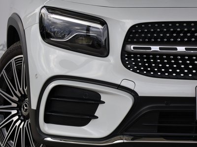 MERCEDES-BENZ GLB - 6