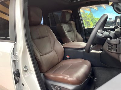 TOYOTA LAND CRUISER 250 - 8