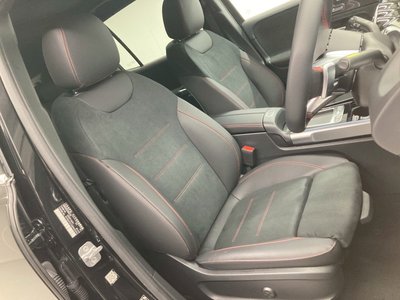 MERCEDES-BENZ GLB - 4