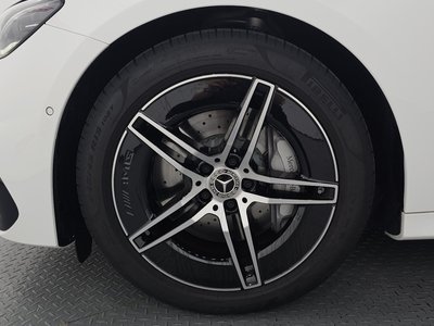 MERCEDES-BENZ E-CLASS - 6