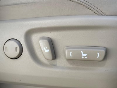 TOYOTA LAND CRUISER PRADO - 7