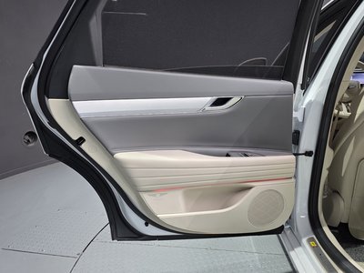 2025 Genesis G80 (RG3) — миниатюра 15