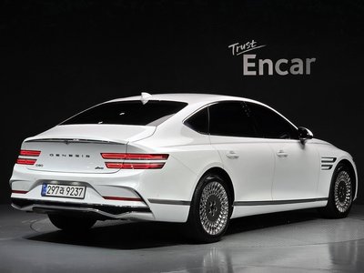 صورة 3 لـ 2025 Genesis G80