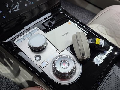 2025 Genesis G80 (RG3) — миниатюра 12