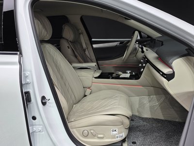 2025 Genesis G80 (RG3) — миниатюра 16