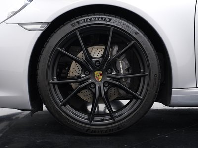 2018 Porsche 911 photo 9