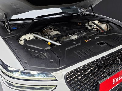 صورة 7 لـ 2021 Genesis GV70