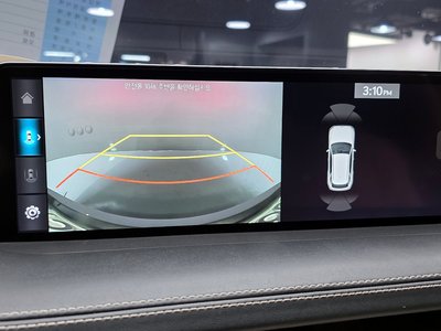 2021 Genesis GV70 — миниатюра 15