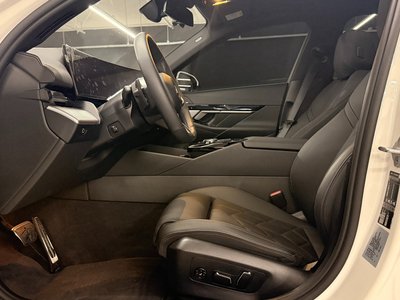 BMW 5 SERIES - 10