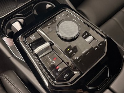 BMW 5 SERIES - 9
