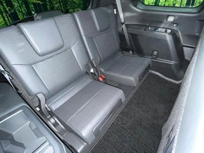 TOYOTA LAND CRUISER 250 - 10