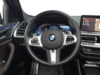 2023 BMW X4 缩略图 18