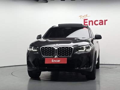 2023 BMW X4 照片 2