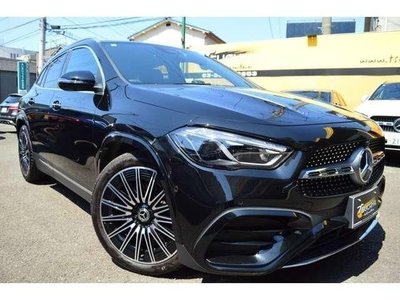 MERCEDES-BENZ GLA - 1