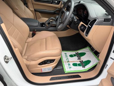 PORSCHE CAYENNE - 10