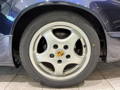 صورة مصغرة 29 لـ 1992 Porsche 911