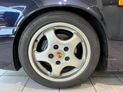 صورة مصغرة 28 لـ 1992 Porsche 911