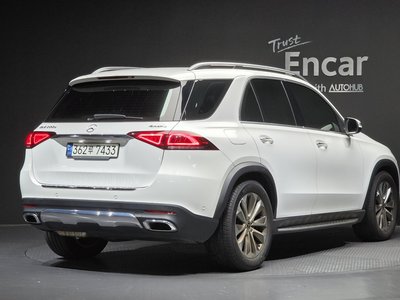 صورة 4 لـ 2021 Mercedes-BENZ GLE