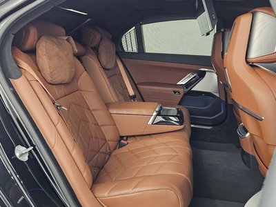 2023 BMW 7 SERIES — миниатюра 18