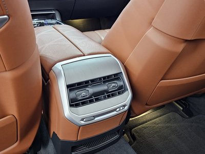 2023 BMW 7 SERIES — миниатюра 35