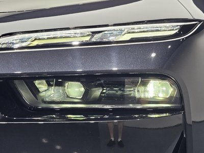 2023 BMW 7 SERIES — фото 9